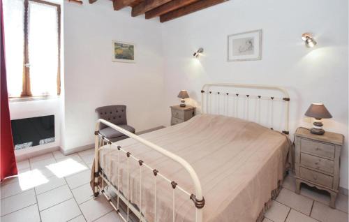 Barjac House | Charming Home in Barjac with Panoramic Views & Pool