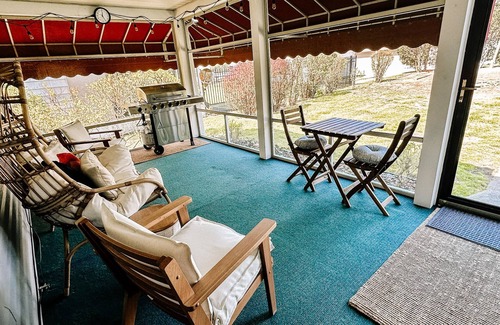 Beaver House | Ultimate 3-Bedroom Retreat in Downtown Beaver!