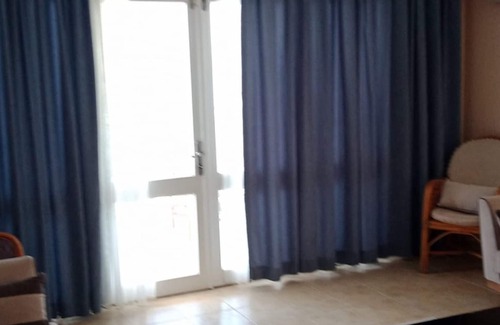 Kusadasi Bed & Breakfast | 3 Bedroom House At Ladies Beach