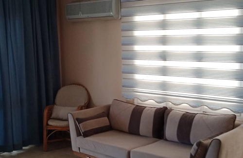 Kusadasi Bed & Breakfast | 3 Bedroom House At Ladies Beach