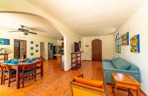 Esterillos House | Elegant 3-Bedroom House with Pool Near the Beach