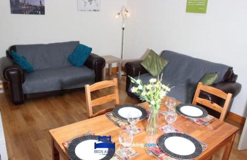 Oxford House | Convenient 3 Bedroom House for Contractors in Oxford
