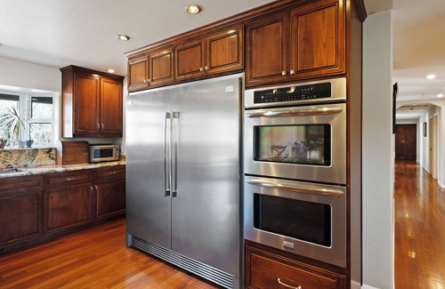 North Lakeport House | 3-bedroom house in fabulous Lakeport with WiFi, AC. Relax and unwind