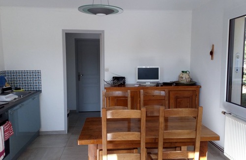 Treveneuc House | Family-Friendly 3-Bedroom House Near Beach with Garden