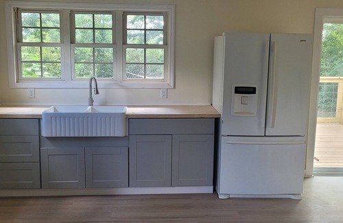 Kings Mountain House | 3-bedroom house in enjoyable Kings Mountain with mountain view!