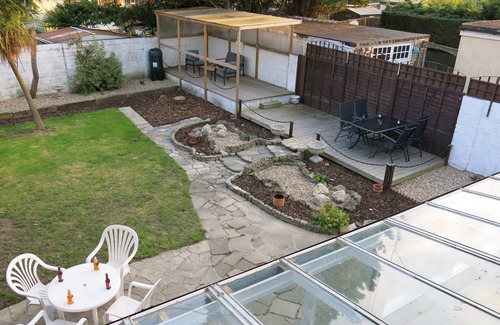 Ramsgate House | Family-Friendly 3 Bedroom House with Breakfast Near Beaches