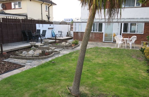 Ramsgate House | Family-Friendly 3 Bedroom House with Breakfast Near Beaches