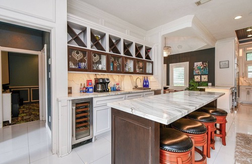 Woodforest House | 3-bedroom Houston house with Pool, WiFi, & Home Theater. Start your getaway now