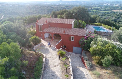 Arzachena Villa | Relaxing 3 Bedroom Villa with Pool and Ocean View