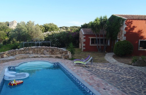 Arzachena Villa | Relaxing 3 Bedroom Villa with Pool and Ocean View