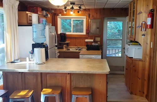 Campbellsport Cottage | Pet-Friendly Lake Cottage in Kettle Moraine Forest Awaits