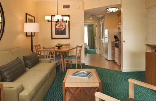 Paradise Island Condo | Spacious 3 Bedroom Harborside Atlantis with Oceanfront Views