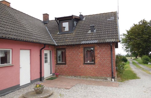 Simrishamn House | Tranquil Cottage with Breathtaking Countryside and Sea Views