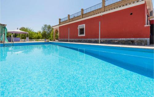 Olivares House | Family-Friendly 3 Bedroom Retreat with Pool in Olivares