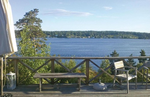 Tynningo House | Family-Friendly 3 Bedroom Home in Beautiful Vaxholm
