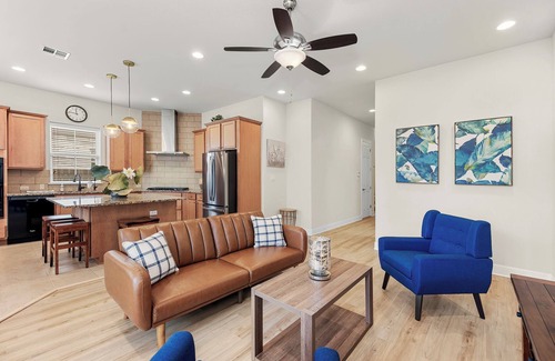 Round Rock House | Inviting 3BR Hestia Retreat with Spa & Hot Tub Access
