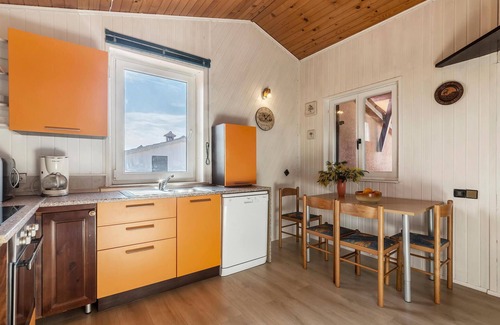 Valbandon Apartment | Top-Rated 3 Bedroom Retreat in Beautiful Fazana