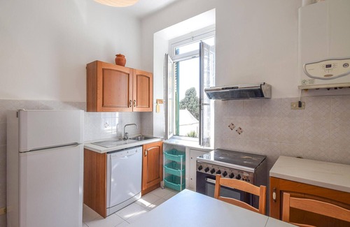 Nervi Apartment | Discover a Cozy Apartment with Ocean Views in Genoa