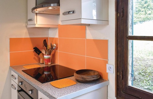Pont-d'Ouilly House | Cozy 3-Bedroom Retreat in Pet-Friendly Pont d'Ouilly