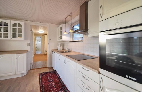 Juelsminde House | 3-Bedroom Oceanfront Retreat in Charming Juelsminde