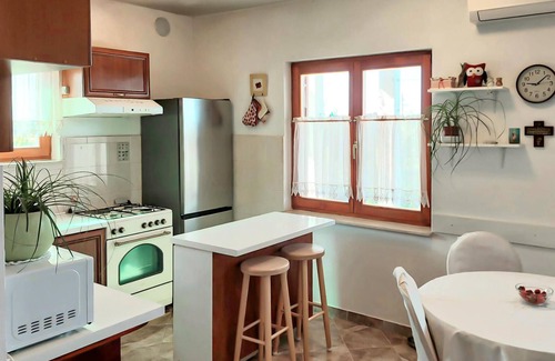 Gornje Selo House | Peaceful Vacation Home with Pool and Ocean Views for Families