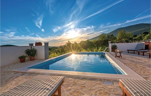 Marina House | Inviting Home in Blizina Gornja with Pool & Family Fun