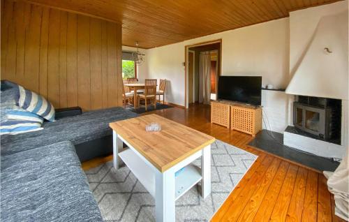 Varobacka House | Family-Friendly 3 Bedroom Retreat in Vrbacka