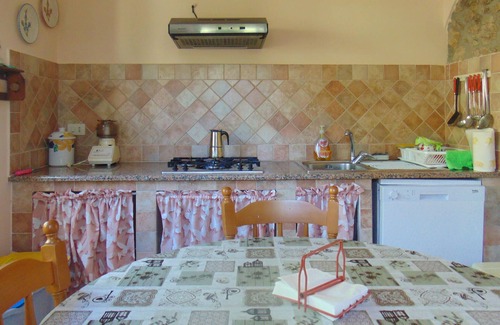 Campodimele House | Relaxing Retreat: Rural House Near Mountains and Sea