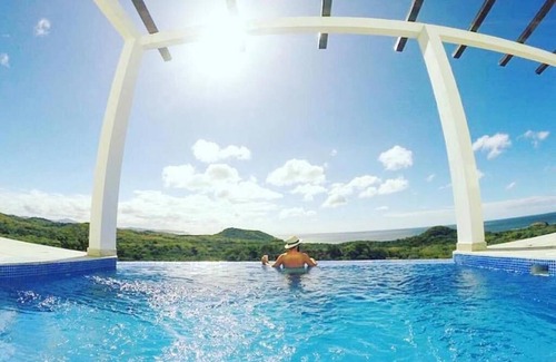 El Astillero House | Oceanfront 3 Bedroom House with Private Pool & Spa