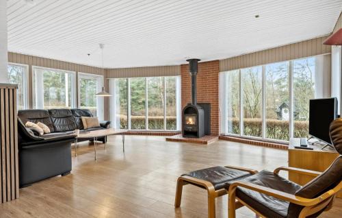 Hojslev House | Welcoming 3 Bedroom Pet-Friendly Home in Højslev