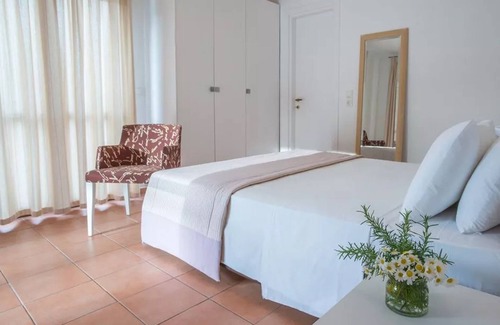 Ieromonachos Hotel | Experience a 3 Bedroom Pool Suite with Ocean View