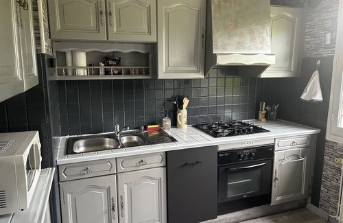 Latresne House | Pet-Friendly Vrbo Property with Spa & Family Amenities