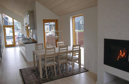 Stubbekobing House | Spacious 3 Bedroom Accommodation with Oceanfront Views