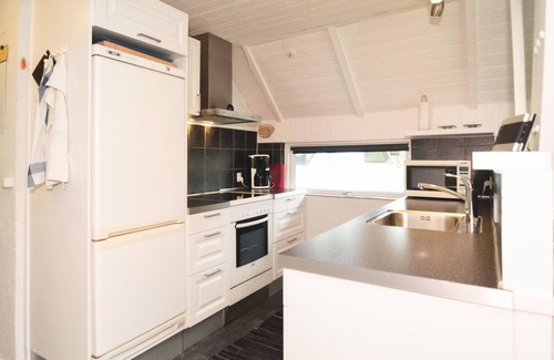 Blavand House | Comfortable 2 Bedroom Accommodation with Ocean Views in Blåvand