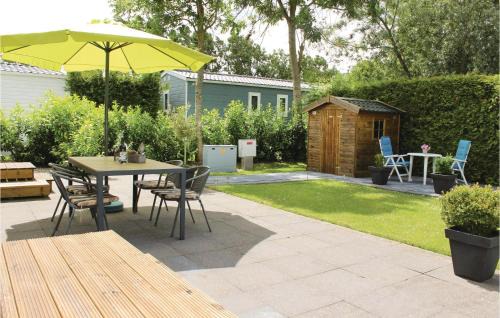 Tzummarum House | Pet-Friendly Retreat in Tzummarum with Kitchen & Pool