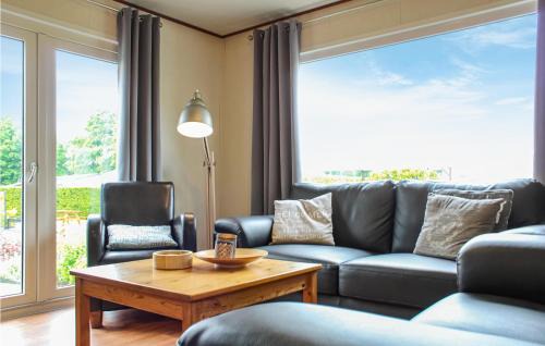 Tzummarum House | Pet-Friendly Retreat in Tzummarum with Kitchen & Pool