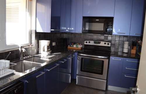 Paradise Island House | Ocean Front Town House on Paradise Island with Pool & Spa