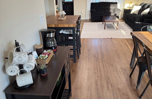 North Lake George House | 3-bedroom townhome in tranquil Ticonderoga with AC, WiFi close to Lake George!