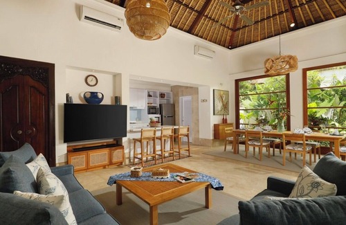Taman Griya Villa | 3 Bedroom Villa in Jimbaran