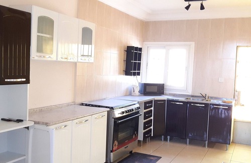 Kololi House | Cozy 3 Bedroom Villa Steps from the Beach