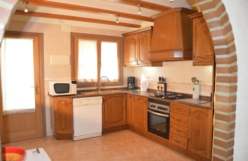 Tarraula Villa | Family-Friendly 3 Bedroom Villa with Pool & Air Conditioning