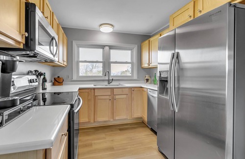 Ripley Apartment | Experience 3 Bedrooms at Sparkling Ponds Winery, Rated 9.2