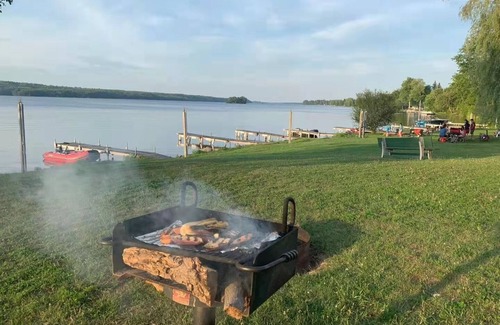 Rideau Lakes Cabin | Relaxing 3-Bedroom Cabin in Westport, Family & Pet Friendly