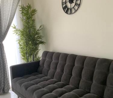 Seksyen 13 Apartment | Comfortable 3 Bedroom Stay Near MSU & Shah Alam Stadium