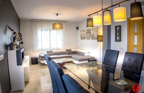 Les Tres Cales Villa | Relaxing 3-Bedroom Villa with Private Pool Near Beach