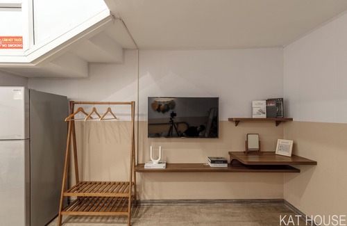 Old Quarter House | Bright 3 Bedrooms in the Heart of Old Quarter with Spa