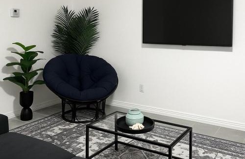 Southside Apartment | 3 beds Near Palo Alto College Downtown Texas A&M