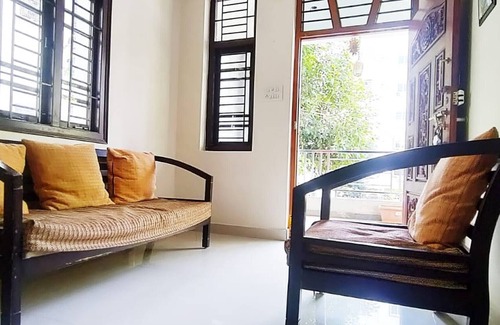 Himayatnagar Apartment | Spacious 3 BHK in KPHB with Free Parking & Pet-Friendly