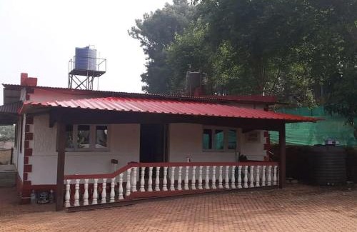 Gureghar Villa | Charming 3 BHK Villa Near Mapro Garden with Family Amenities