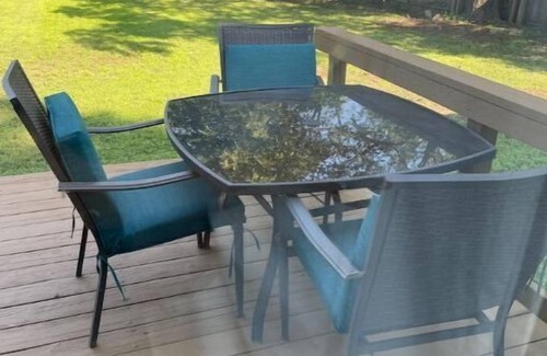 Arlington House | Convenient 2-Bedroom Retreat Near AT&T Stadium